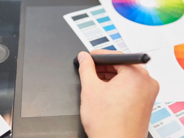 Web Design au Tessin : Les Couleurs et les Émotions qui Influencent l'Expérience Utilisateur